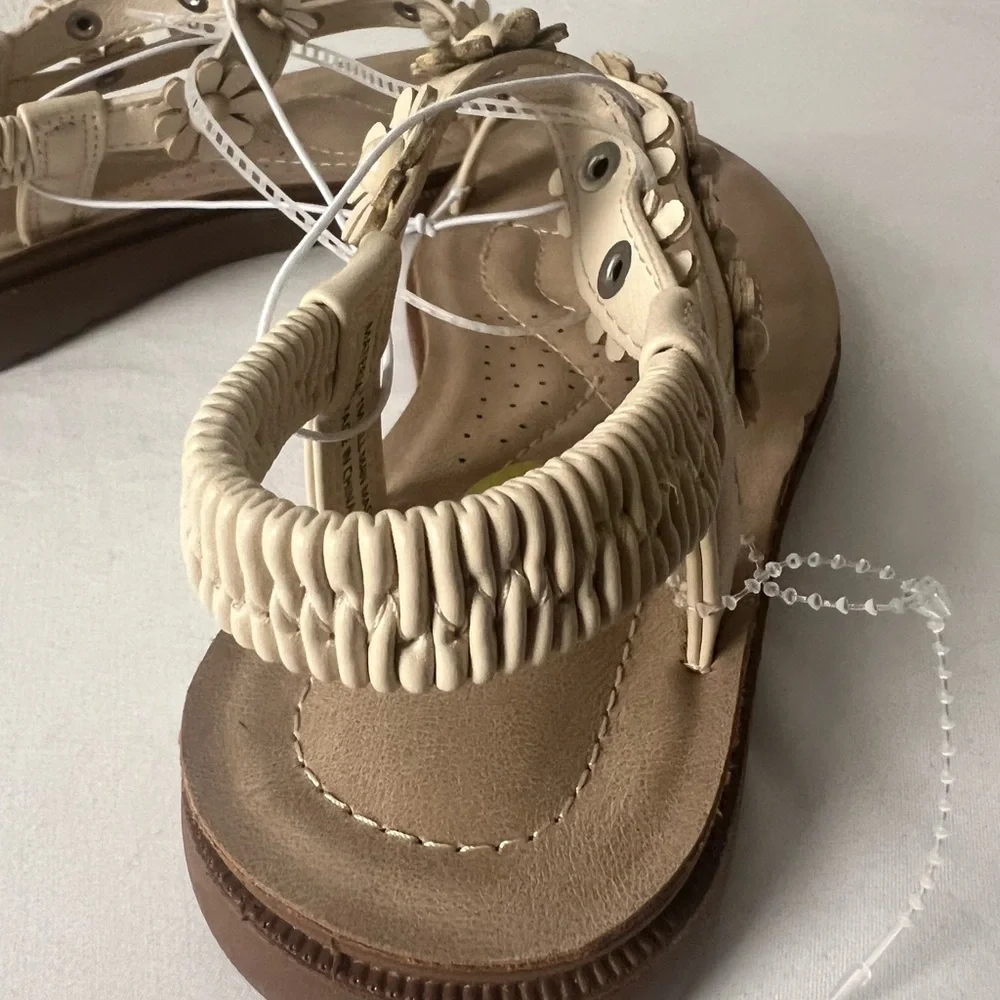 Annie‎ Cream Slippers with Cushioned Comfort, Biege, Size 1, NWOT